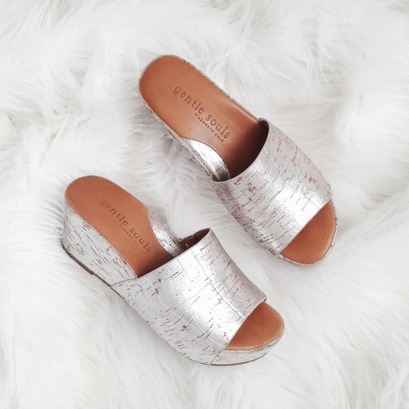 Kenneth Cole Forella Wedge Sandals 